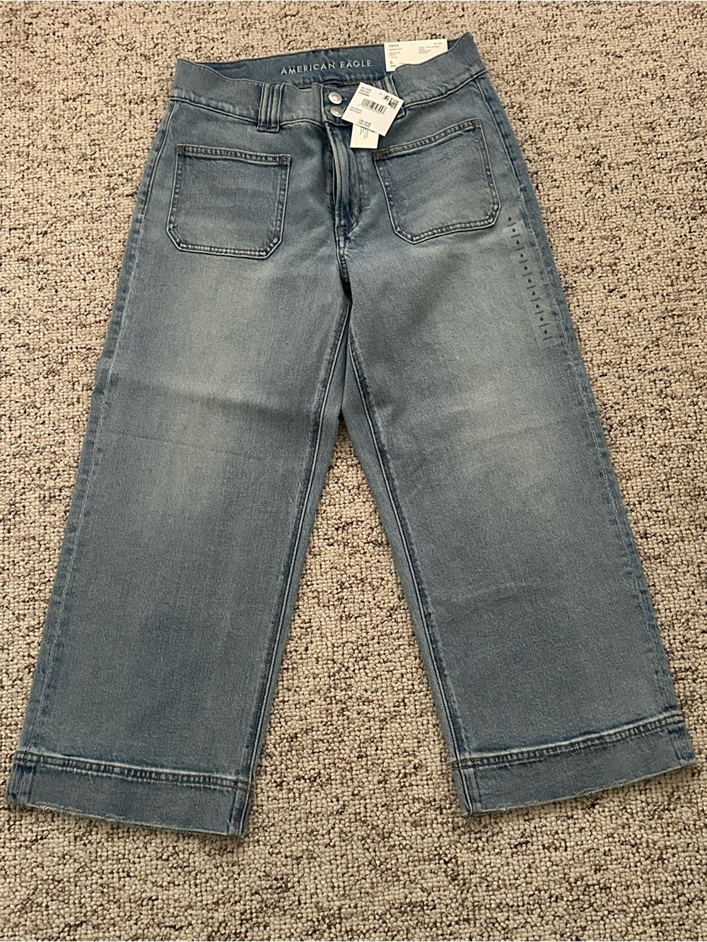 American Eagle Outfitters Gravity Blue High-Rise Stovepipe Crop Jeans
